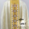 Casulla con estolón y cuello bordados - Imagen 2