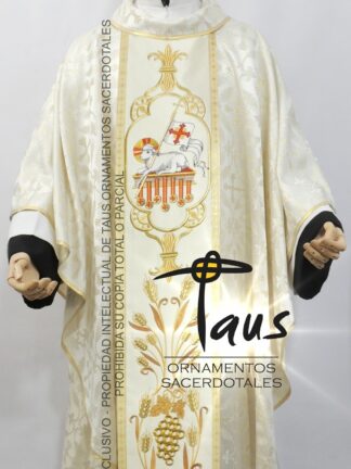 Casulla - estolón Cordero bordado