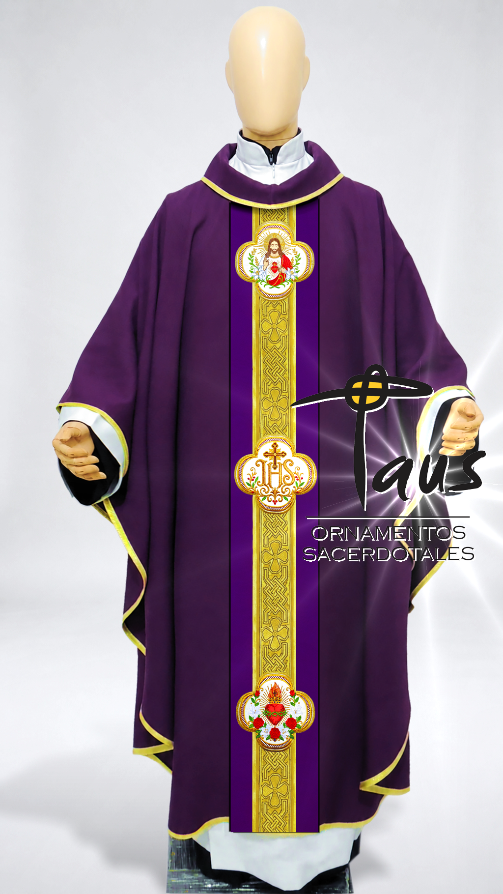 Casulla Sagrado Corazón bordado